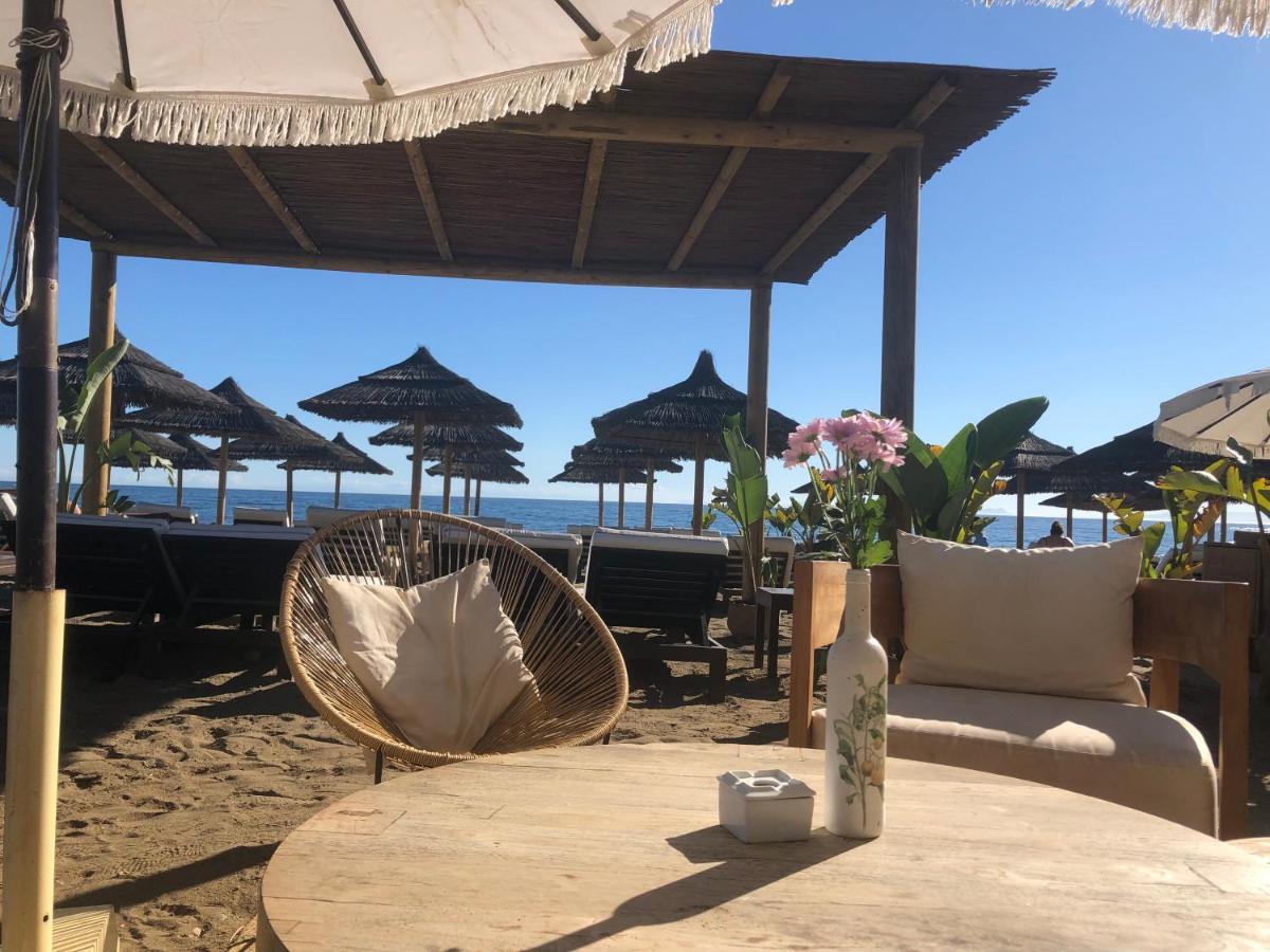Apartment In El Presidente Beach Side New Golden Mile Estepona Extérieur photo
